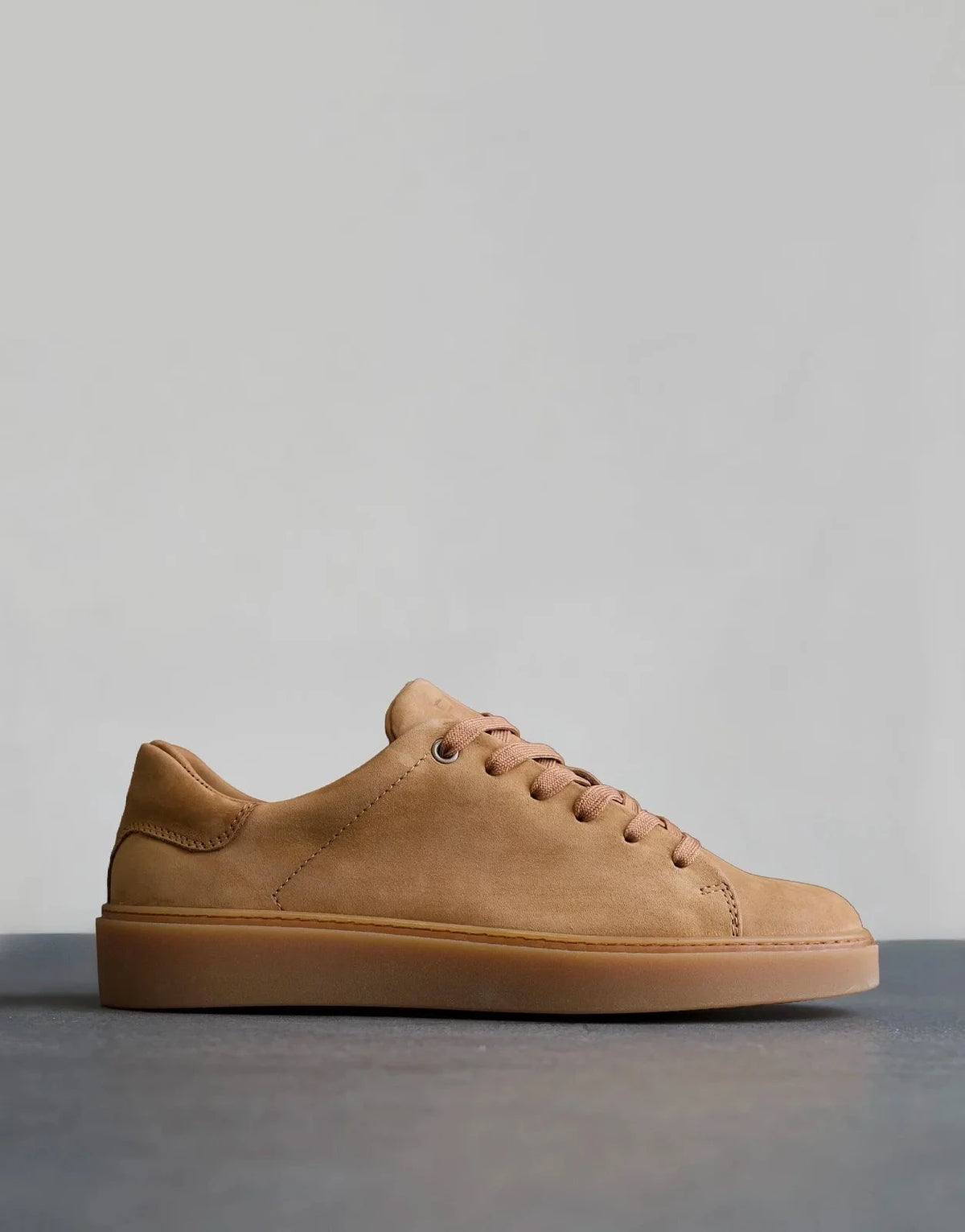 Fade Essential Nubuck Sneaker Tan - Subwear