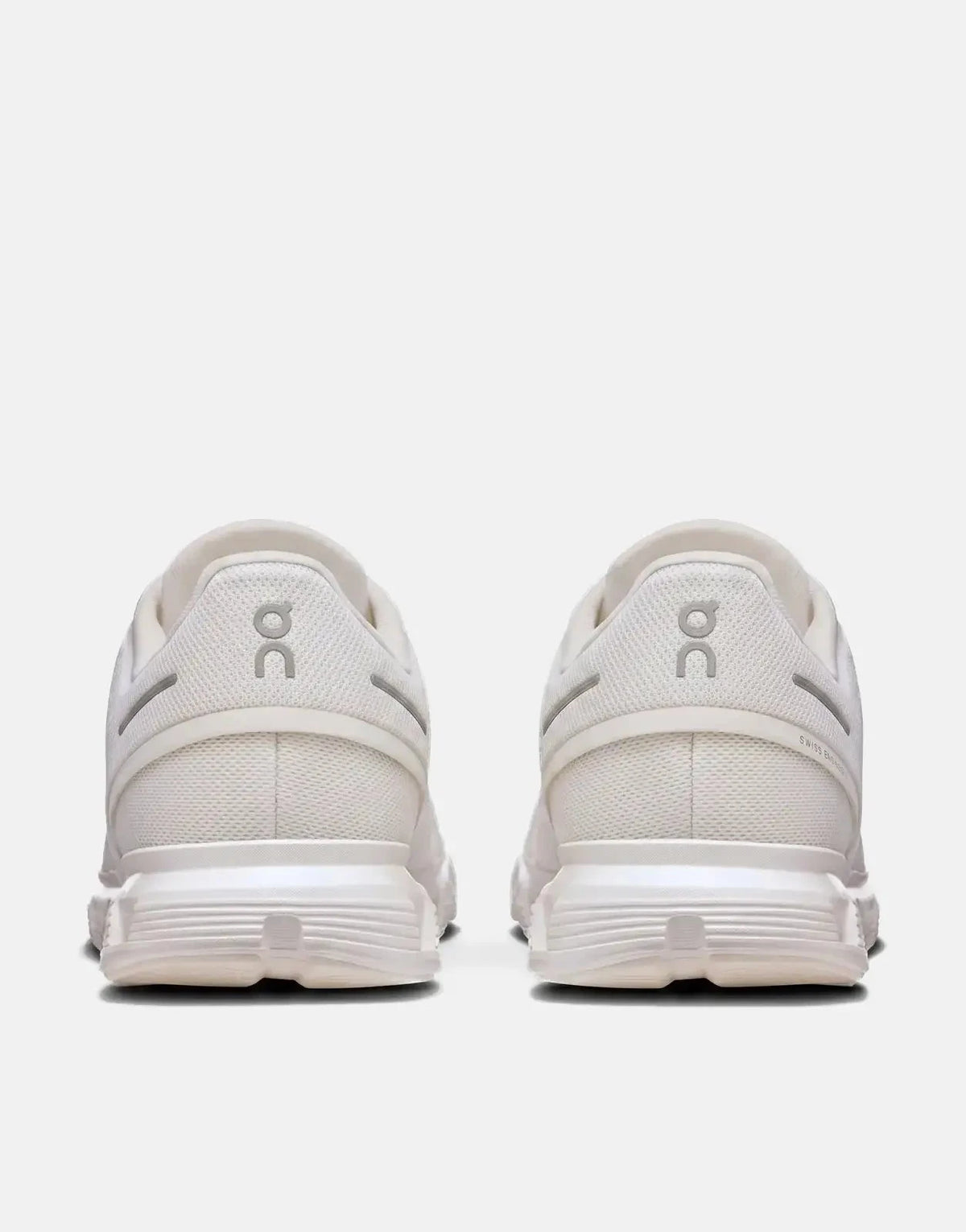 On Men's Cloud 6 White Sneakers - Subwear