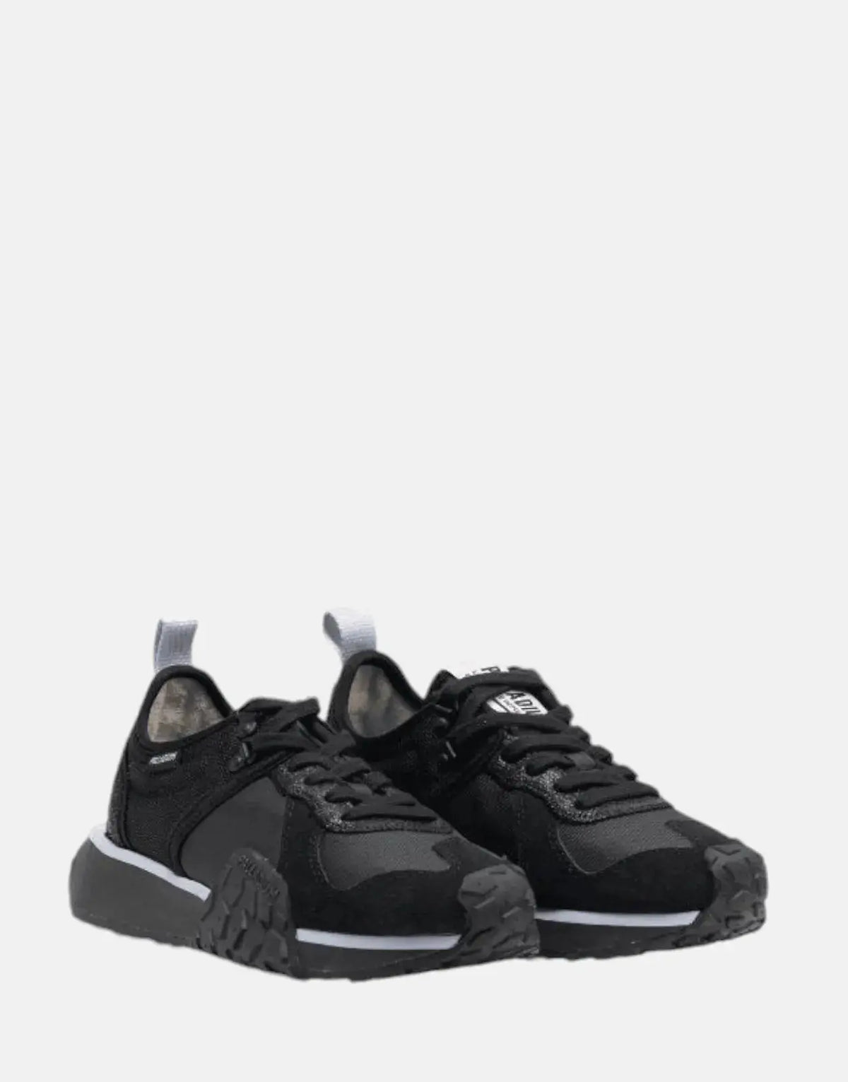 Trooprunner 24H Black Sneakers - Subwear
