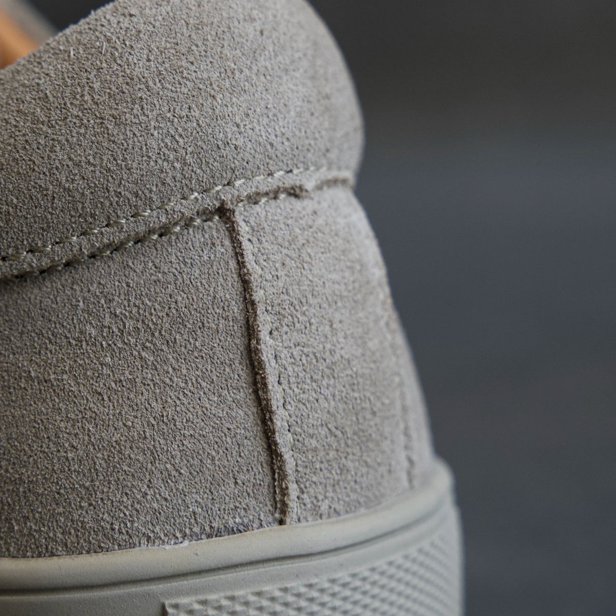 Fade Esssential Sneaker Suede Taupe
