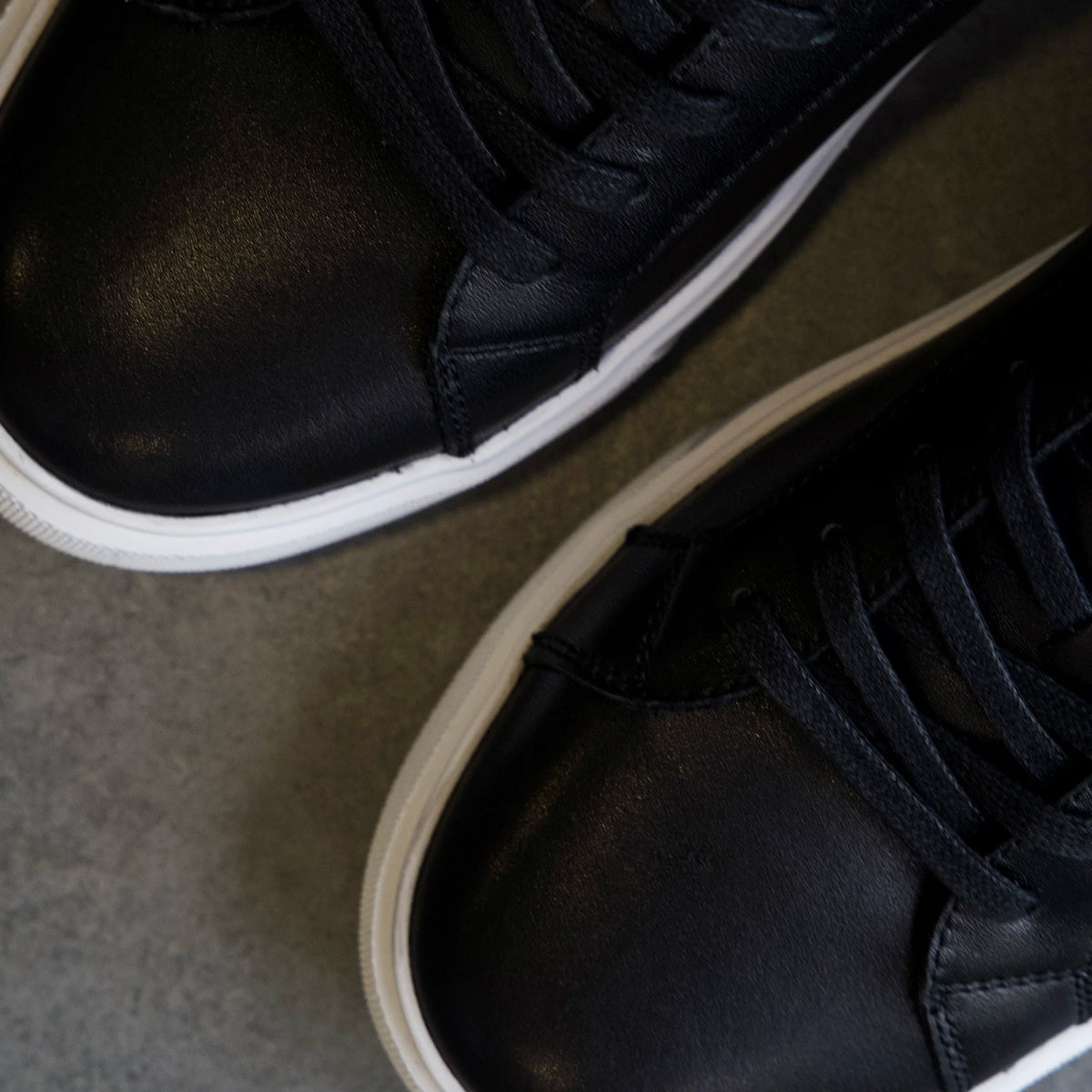 Fade Iconic Sneaker Nappa Leather Black